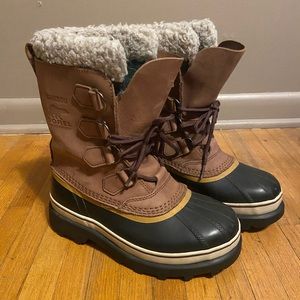 Sorel Joan of Arctic Size 7